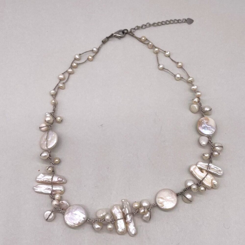 Mother of Pearl Bead Stretch Choker Necklace Silver Tone Shell Sea Beach Oyster - Picture 1 of 5